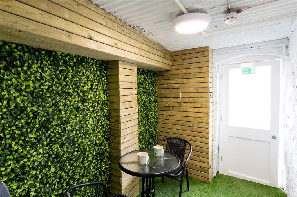 5 bedroom apartment for rent