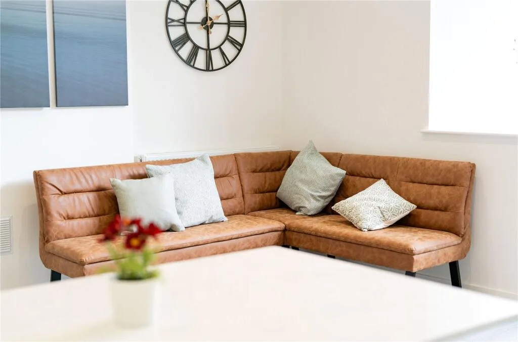 5 bedroom apartment for rent