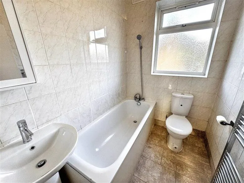 4 bedroom house for rent