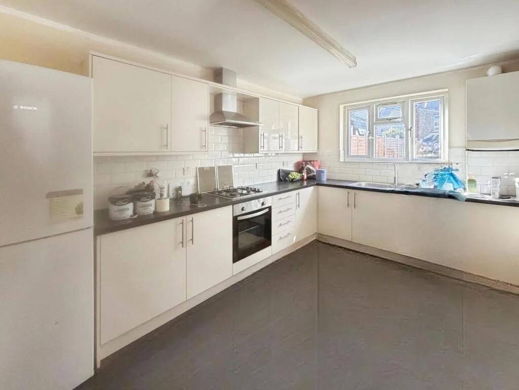 4 bedroom house for rent