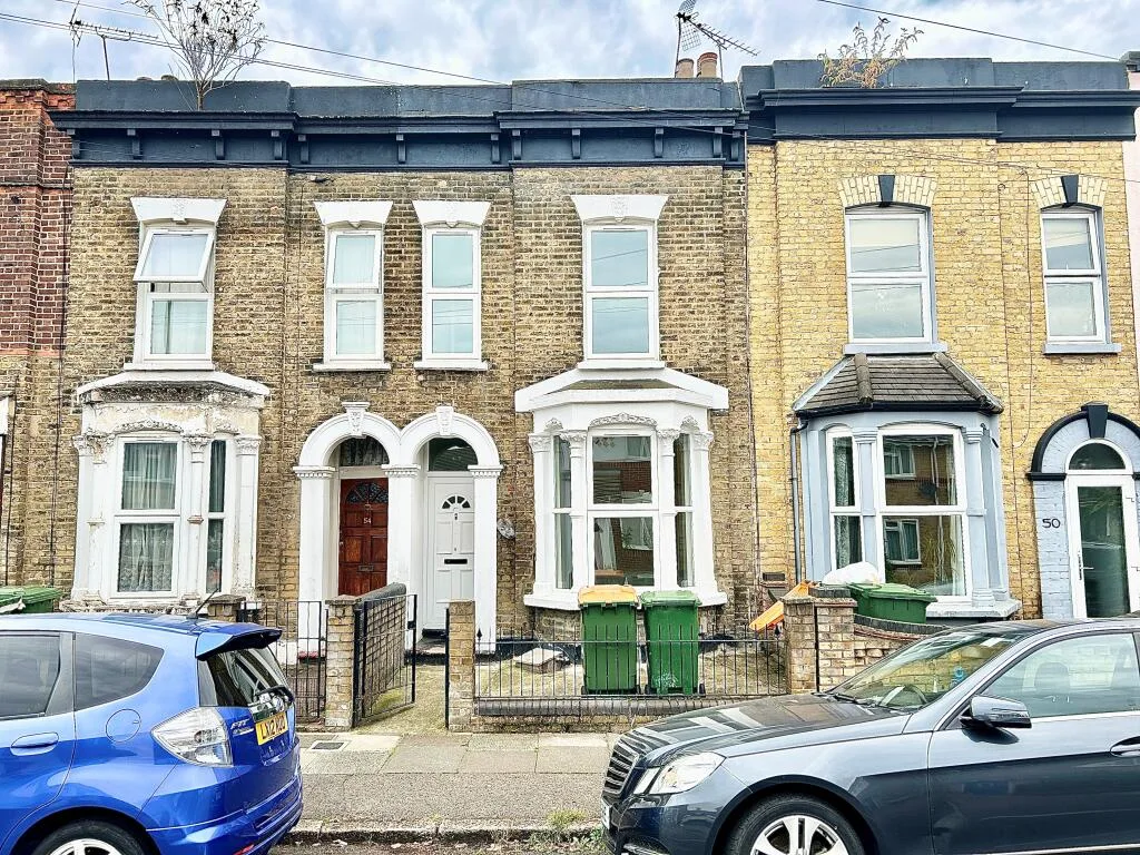 4 bedroom terraced house for rent