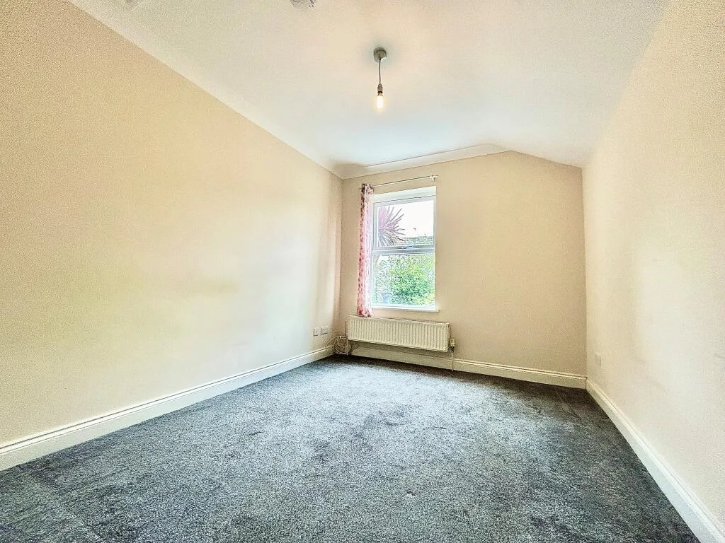4 bedroom terraced house for rent