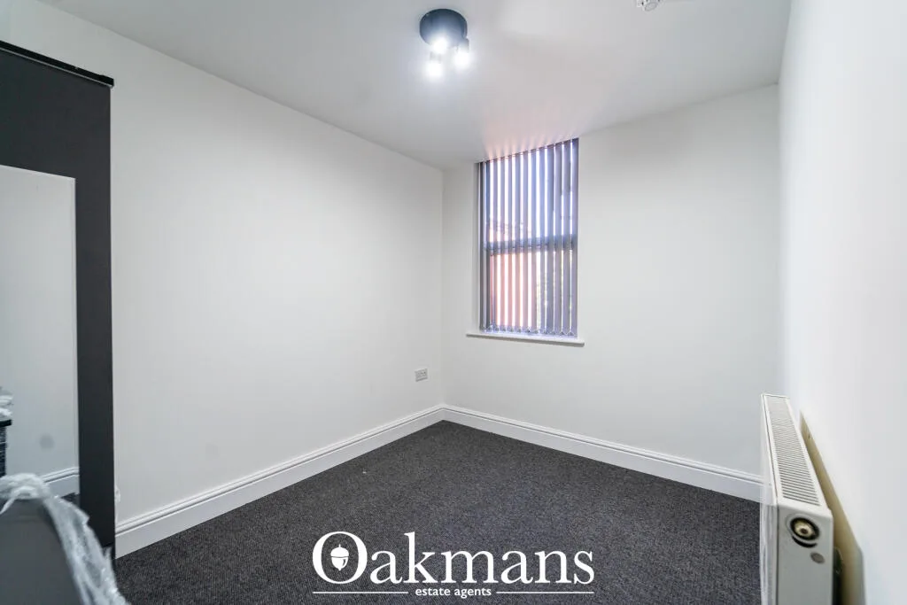 6 bedroom house for rent