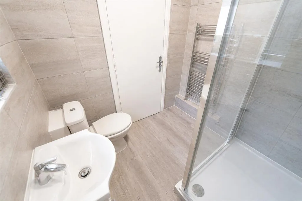 4 bedroom terraced house for rent