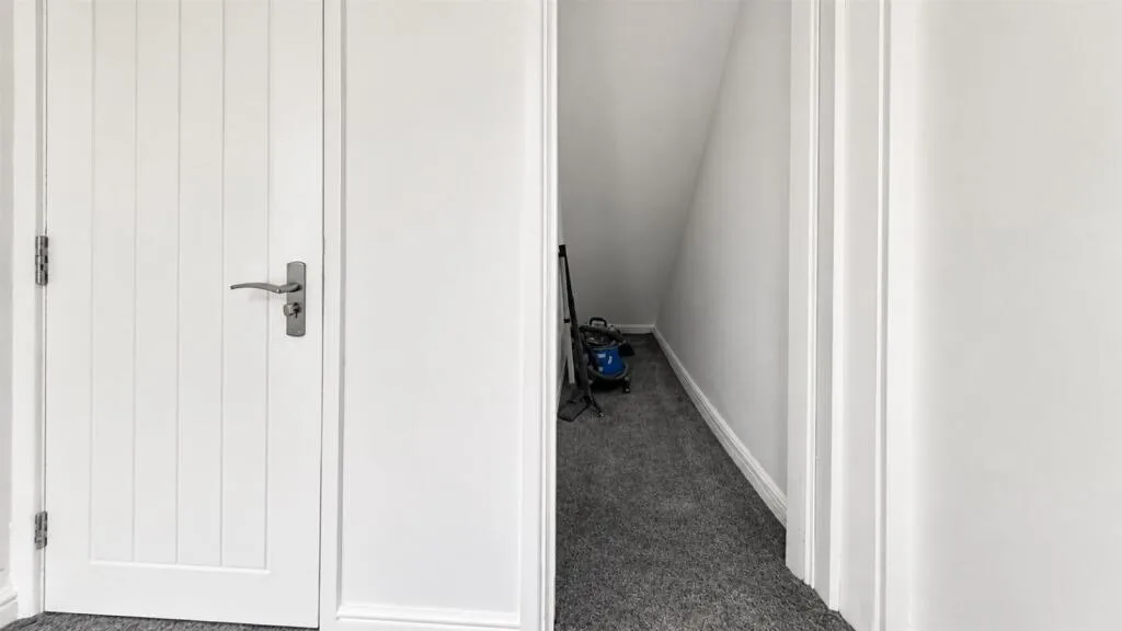 5 bedroom house for rent