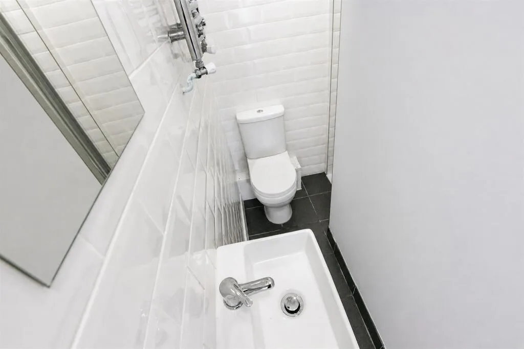 5 bedroom house for rent