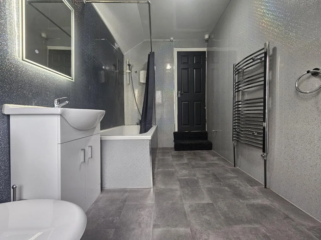 2 bedroom house for rent