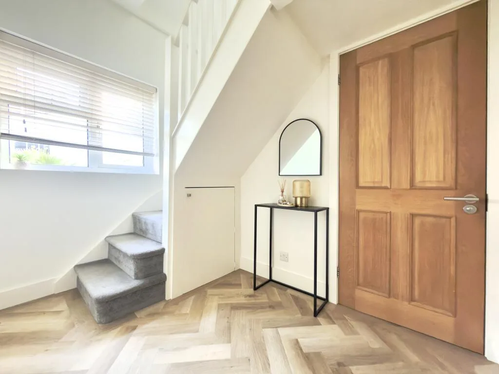 1 bedroom maisonette for rent