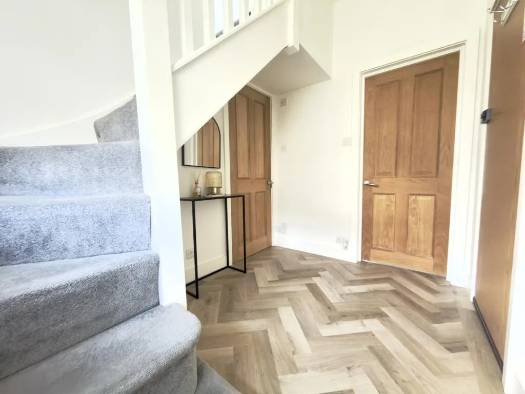 1 bedroom maisonette for rent