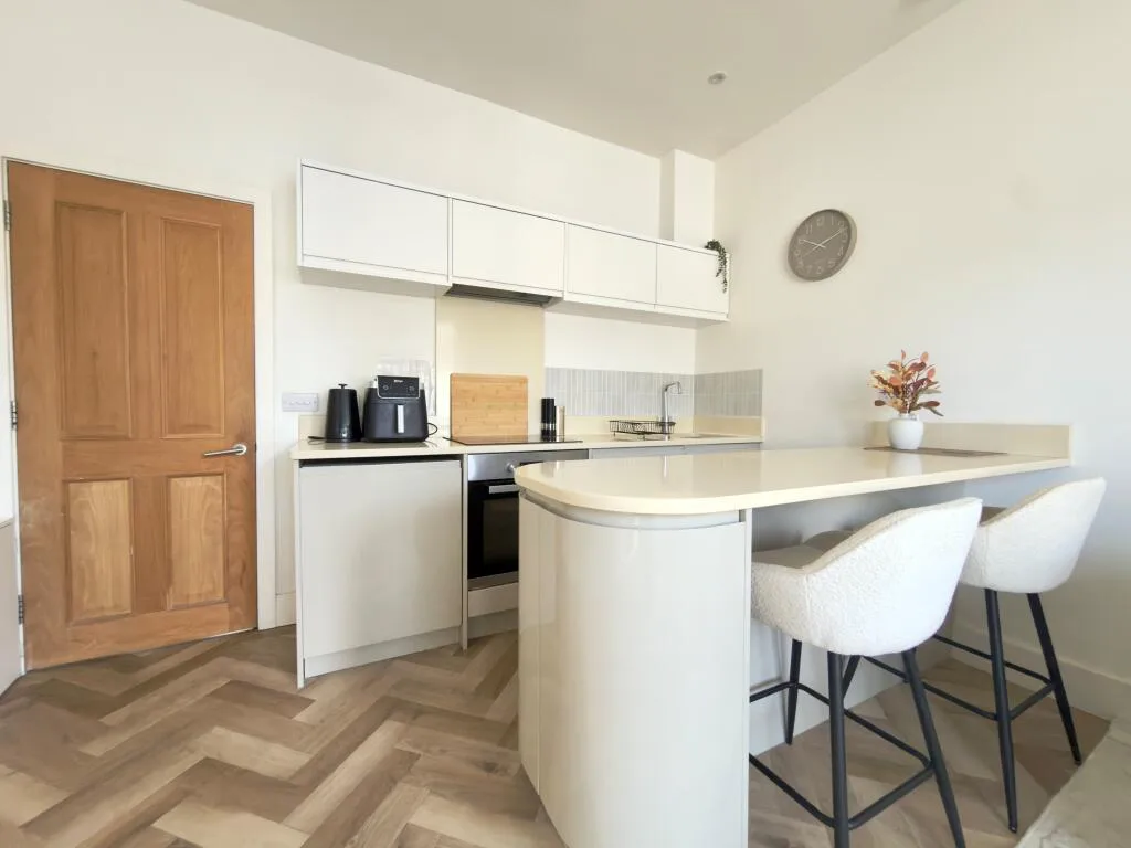 1 bedroom maisonette for rent