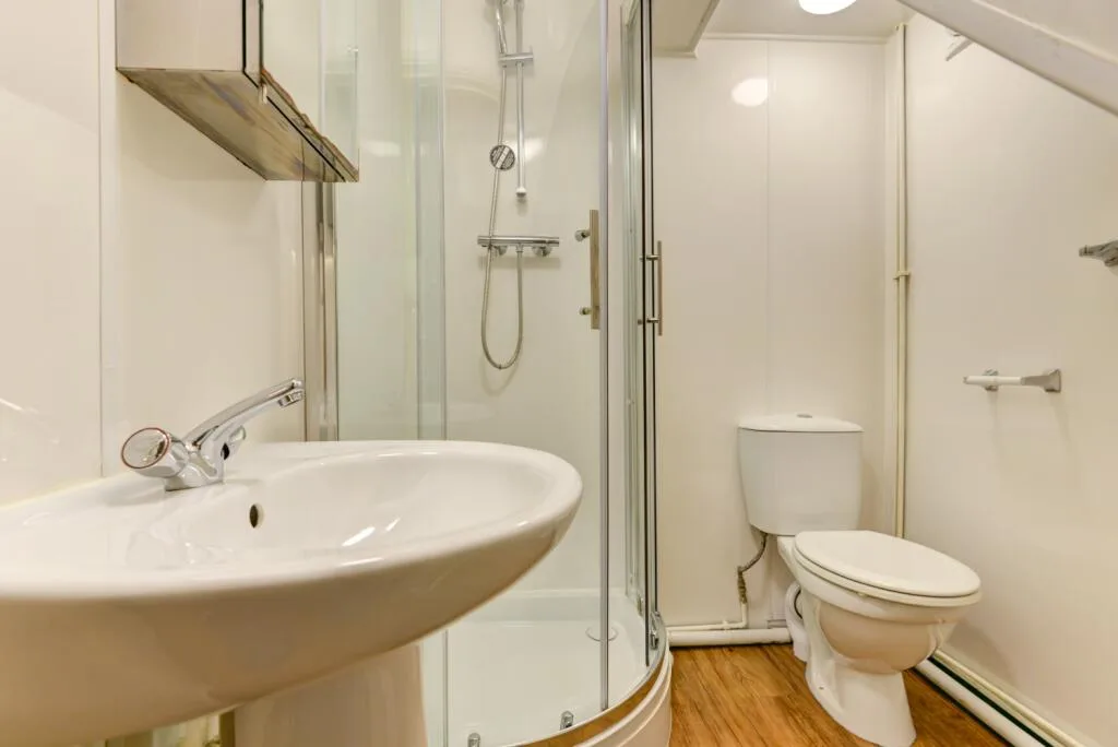 6 bedroom terraced house for rent