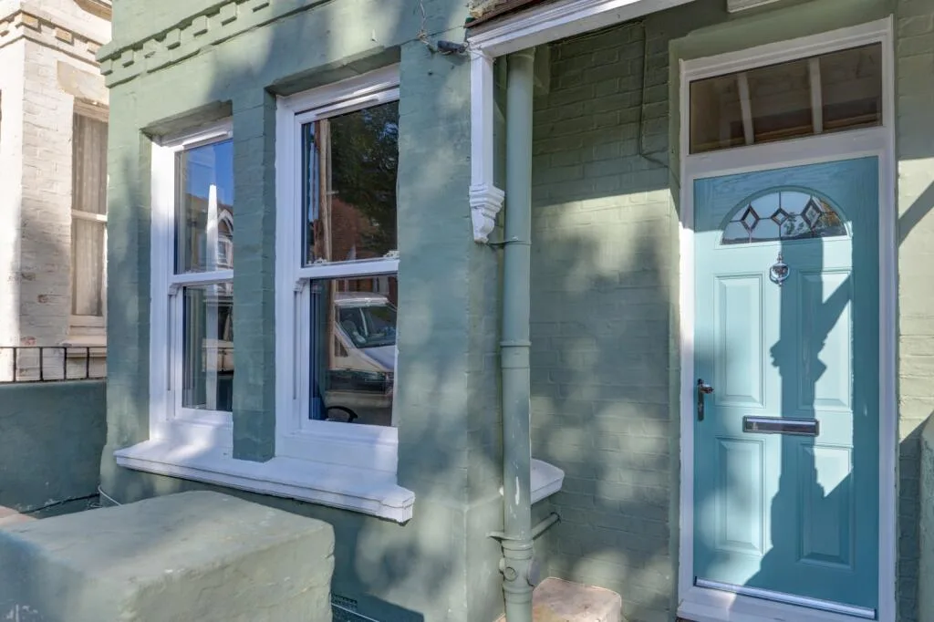 6 bedroom terraced house for rent