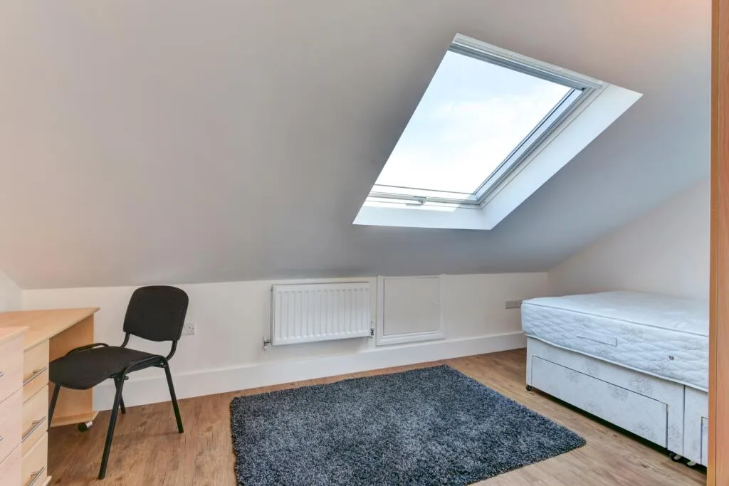 6 bedroom terraced house for rent