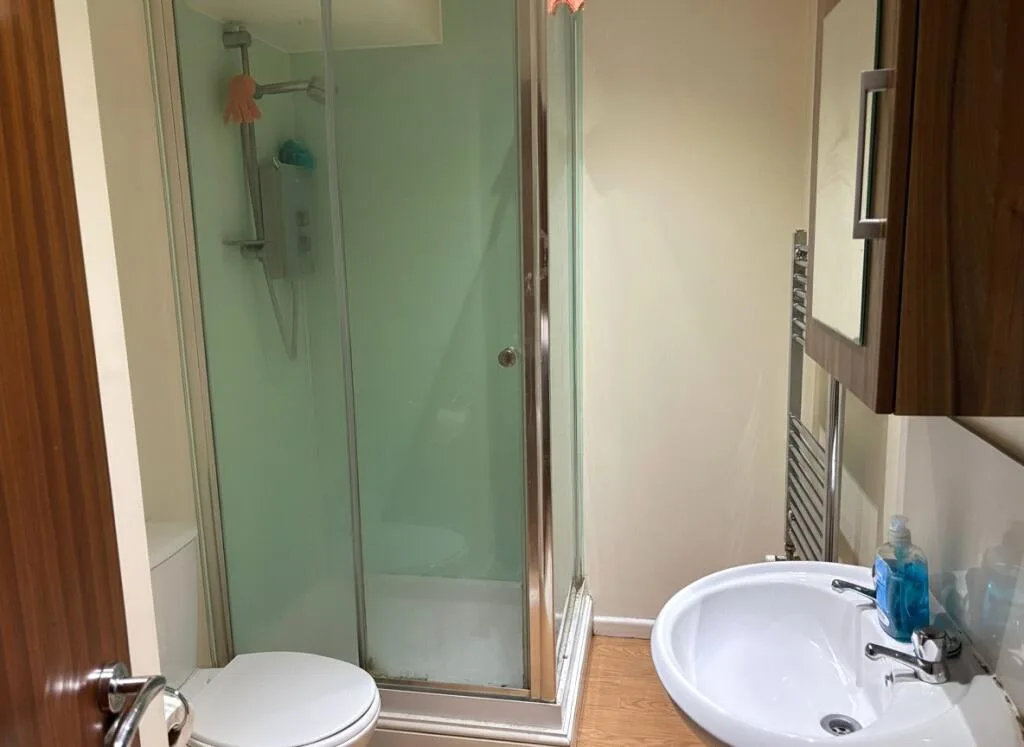 5 bedroom apartment for rent