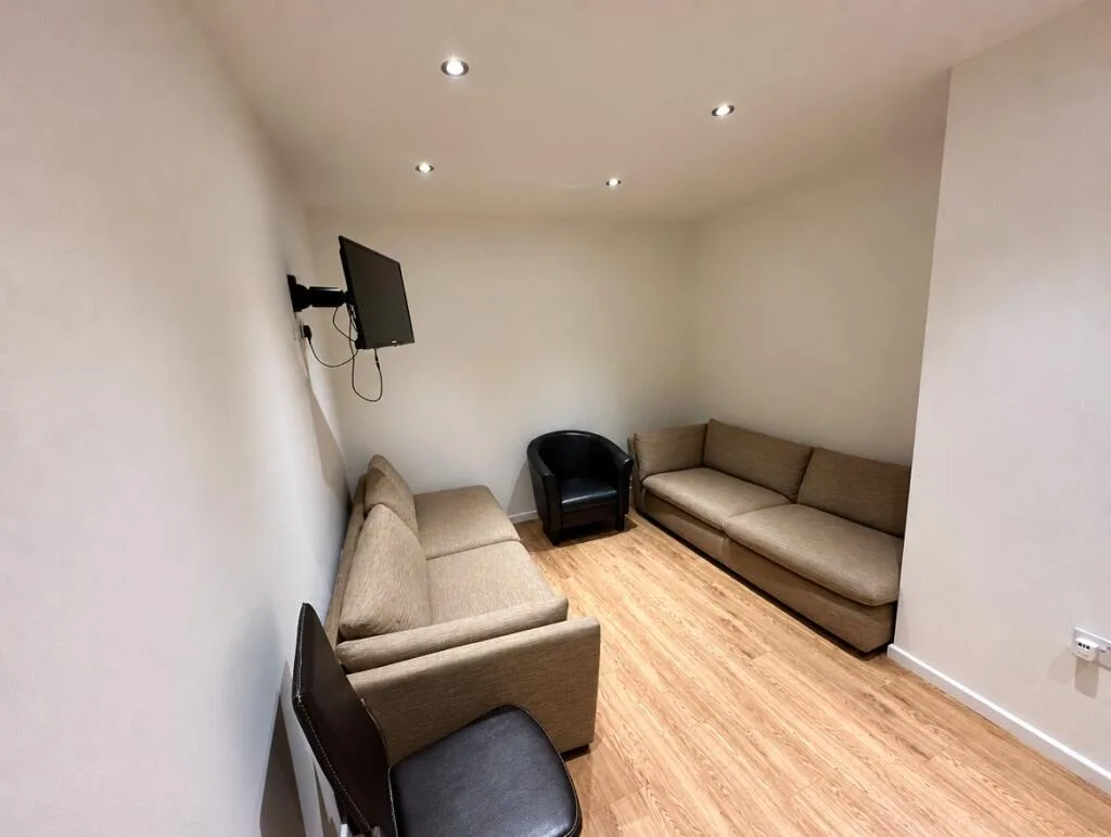 4 bedroom apartment for rent