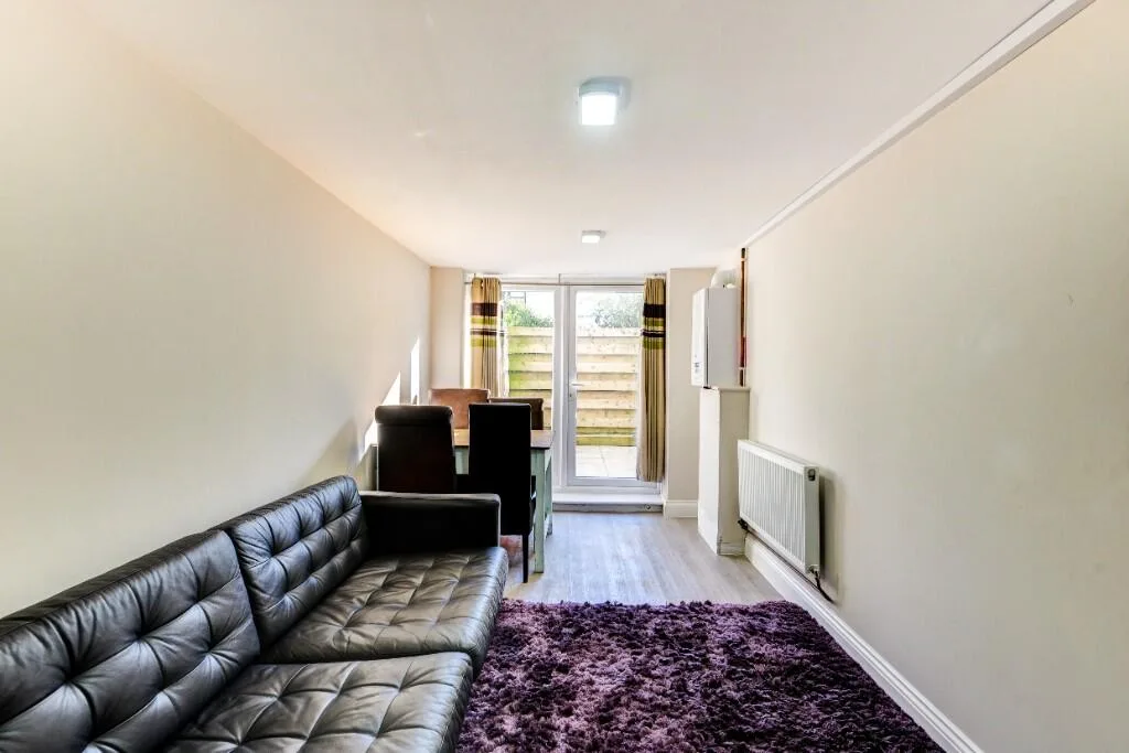 1 bedroom flat for rent