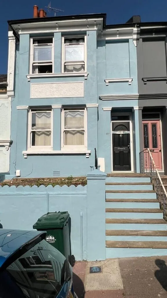 6 bedroom terraced house for rent