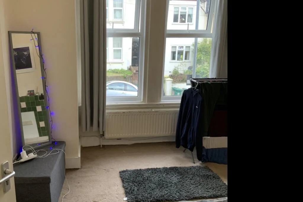 5 bedroom terraced house for rent