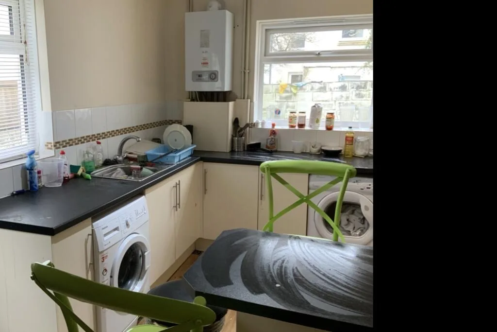 5 bedroom terraced house for rent