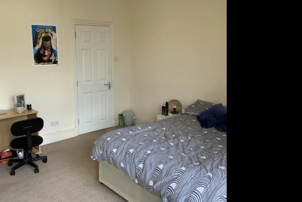 5 bedroom terraced house for rent