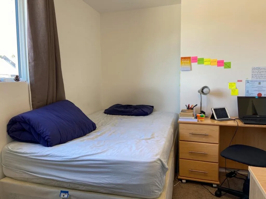 6 bedroom terraced house for rent