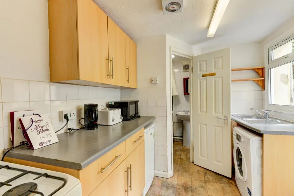 4 bedroom terraced house for rent