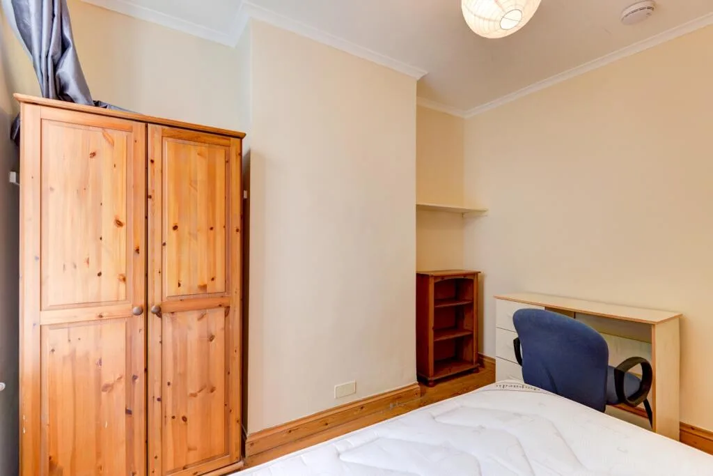 4 bedroom terraced house for rent
