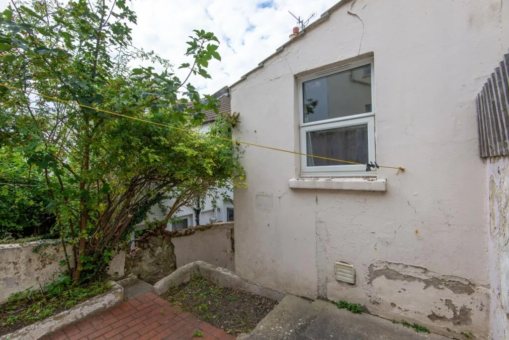 4 bedroom terraced house for rent