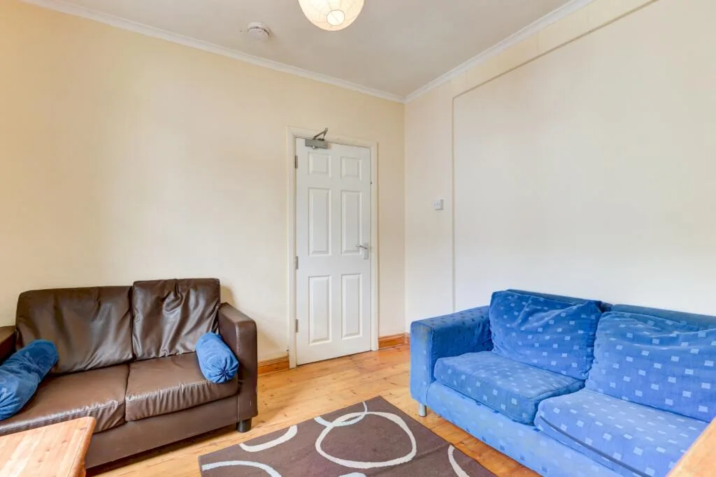 4 bedroom terraced house for rent