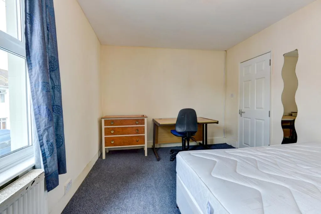 4 bedroom terraced house for rent