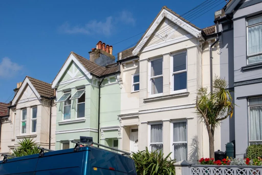 6 bedroom terraced house for rent