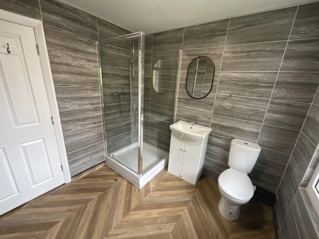 6 bedroom terraced house for rent