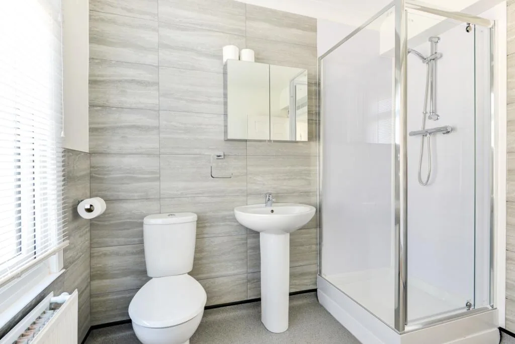 6 bedroom terraced house for rent