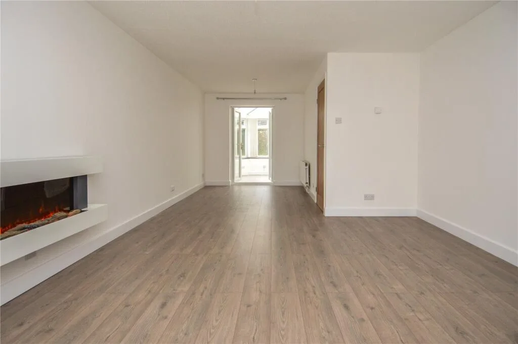 3 bedroom detached house for rent