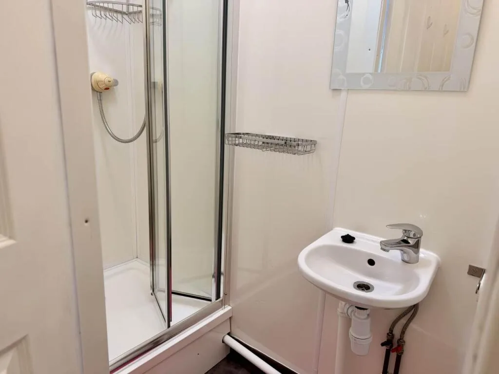 4 bedroom house for rent