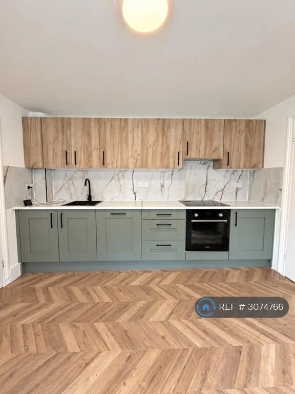 3 bedroom flat for rent