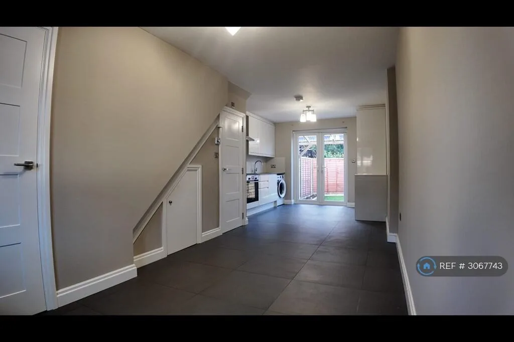 2 bedroom terraced house for rent