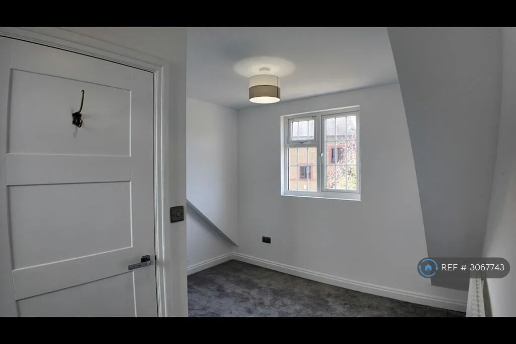 2 bedroom terraced house for rent