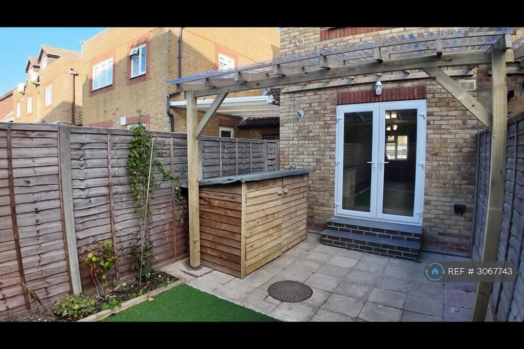 2 bedroom terraced house for rent