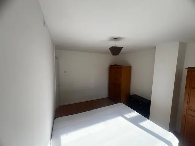 4 bedroom semi-detached house for rent