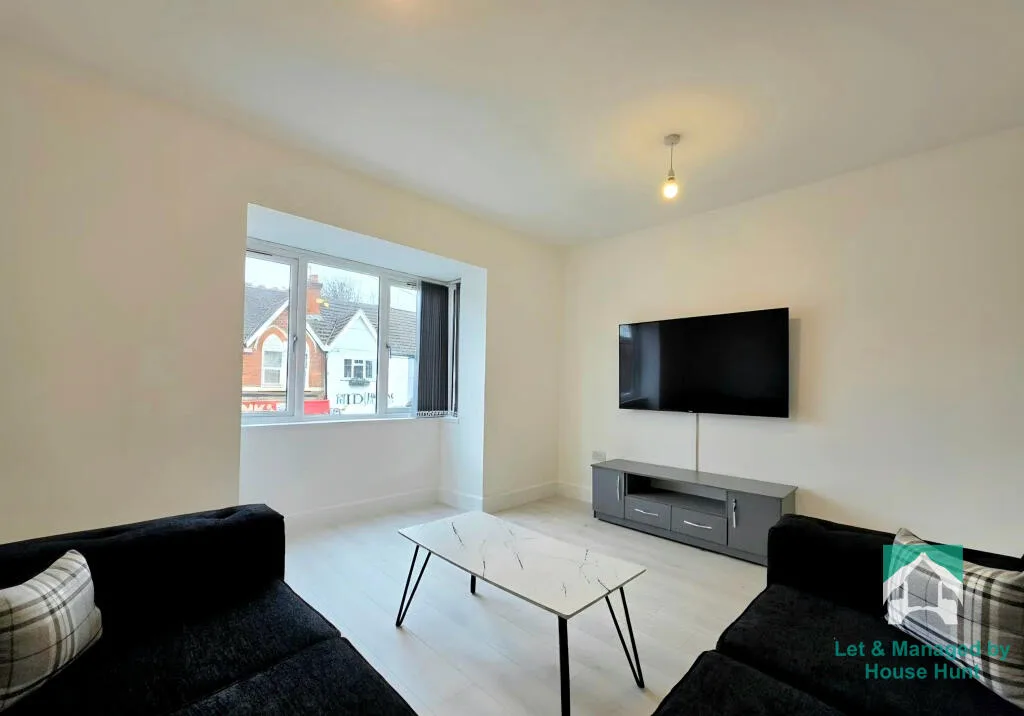 2 bedroom house for rent