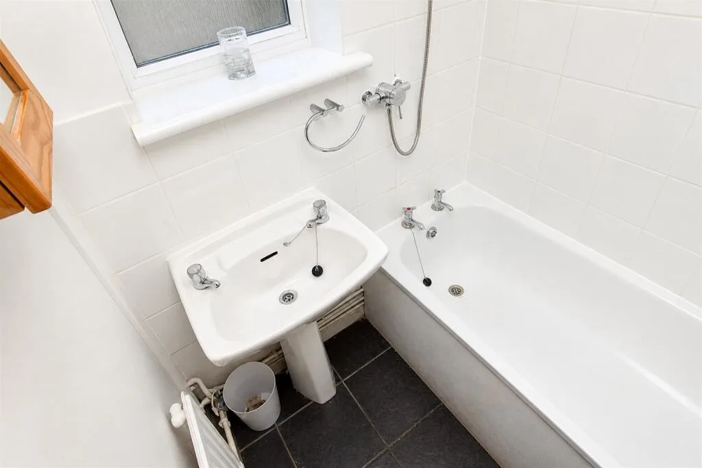 7 bedroom house for rent