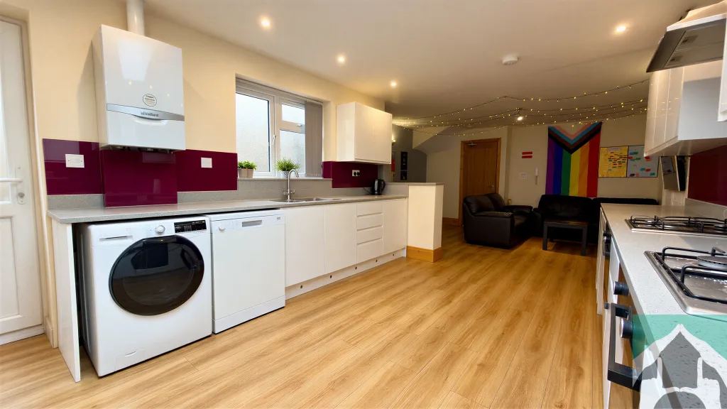 5 bedroom house for rent