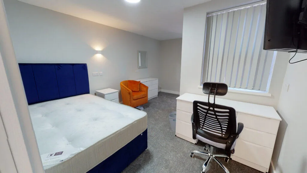 6 bedroom house for rent