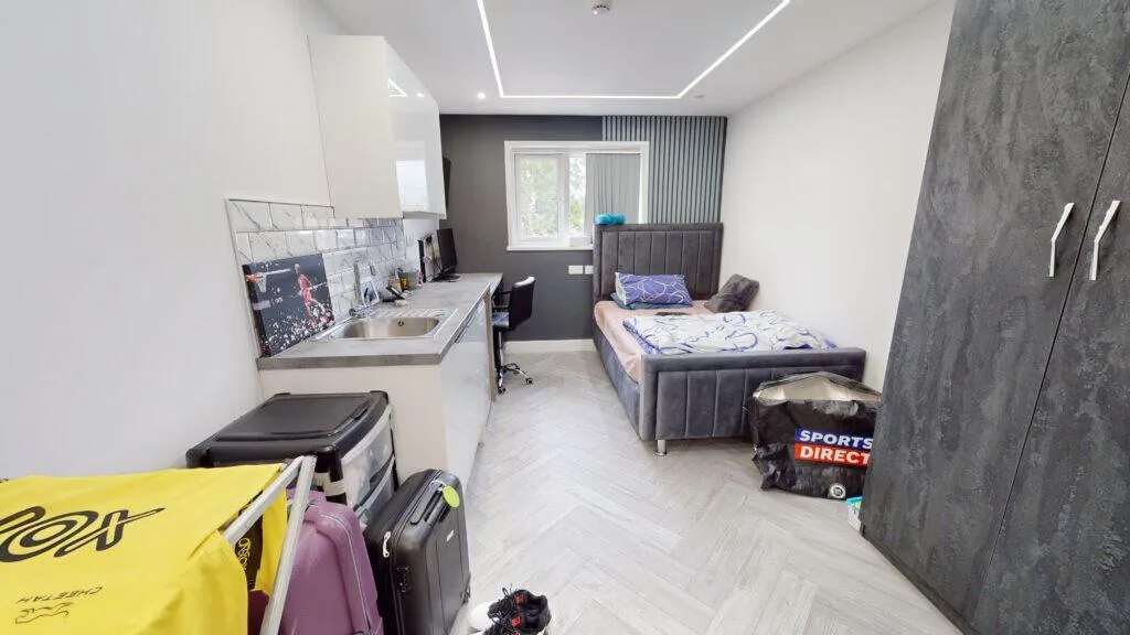 7 bedroom house for rent