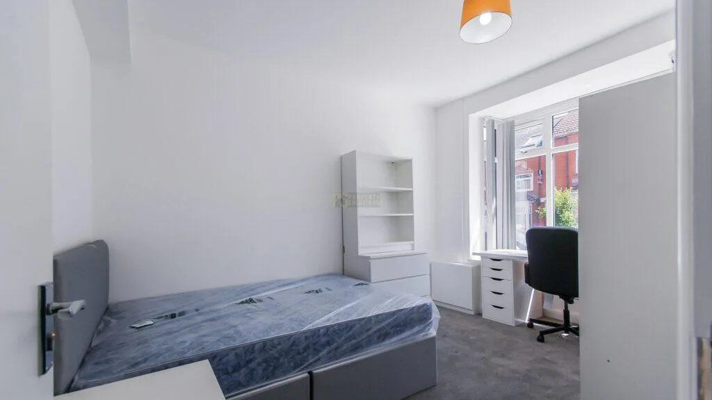 4 bedroom terraced house for rent