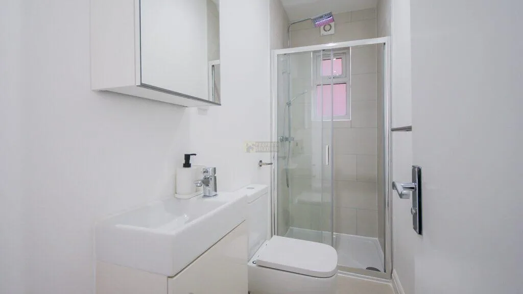 4 bedroom terraced house for rent