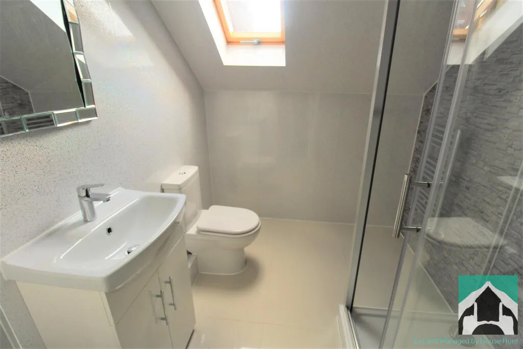 5 bedroom house for rent