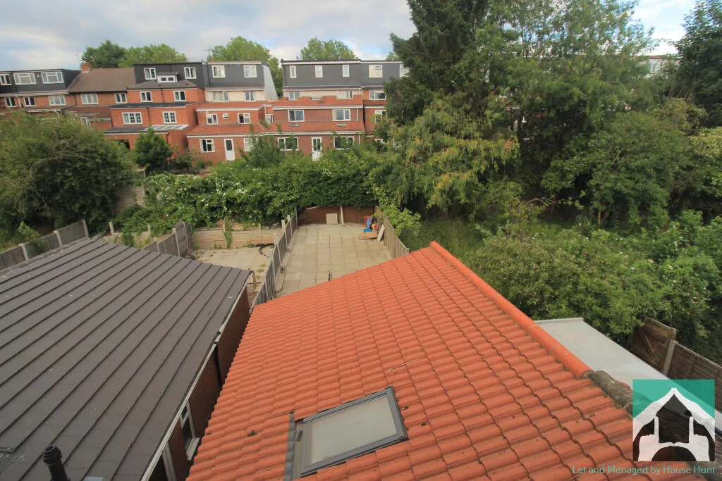 5 bedroom house for rent