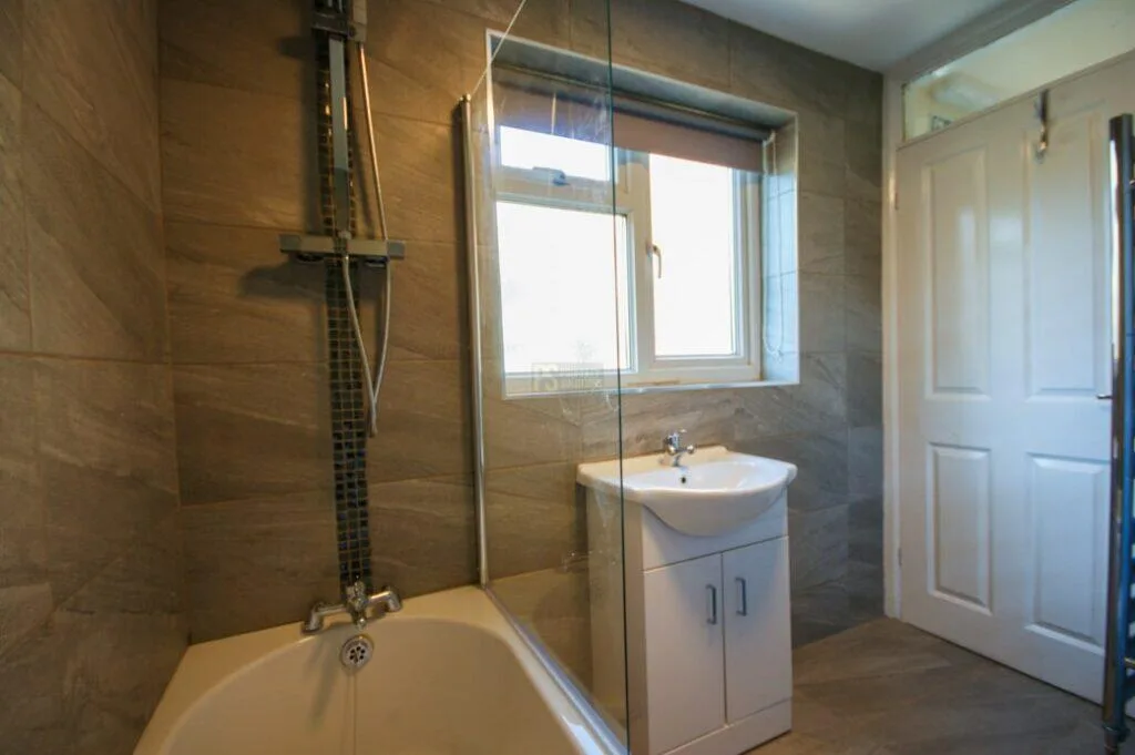 4 bedroom terraced house for rent